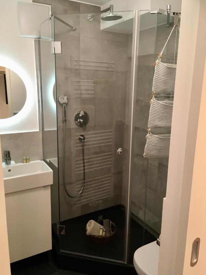Liebevoll Renoviertes Apartment Mit Panoramablick Friedrichshafen Exteriör bild